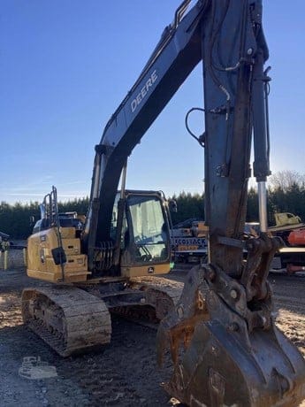 2022 DEERE 160G LC
