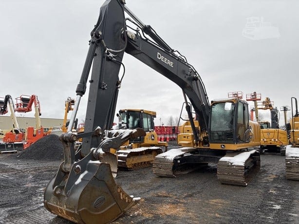 2024 DEERE 210 P-TIER