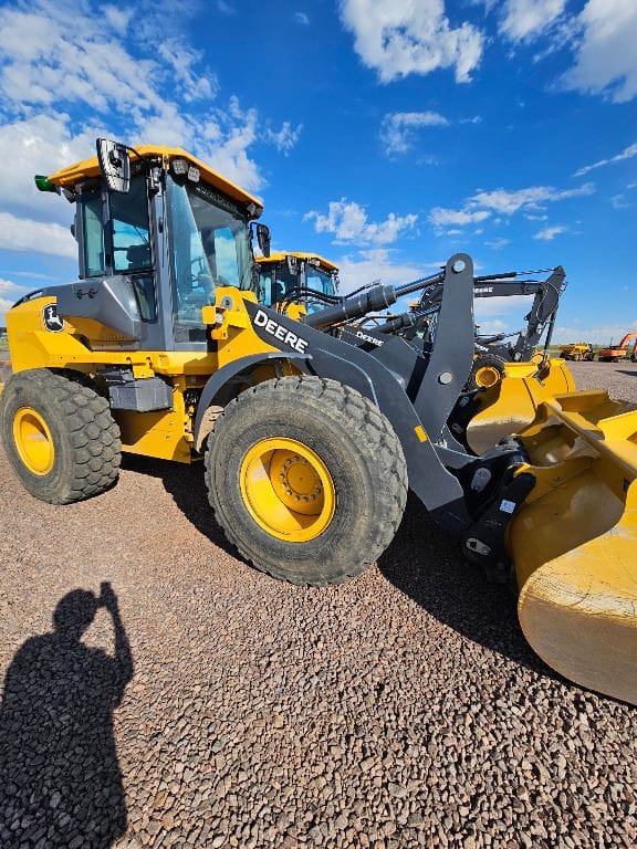 2023 John Deere 544P 4WD Wheel Loader