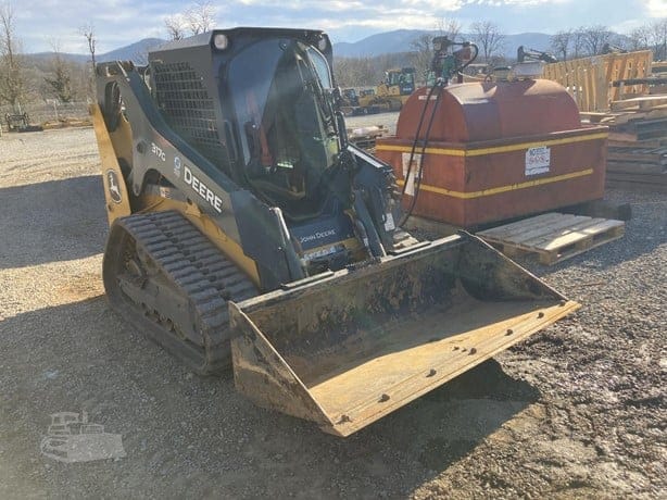2024 DEERE 317G