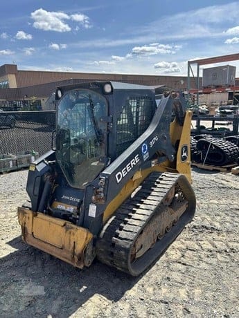 2023 DEERE 317G