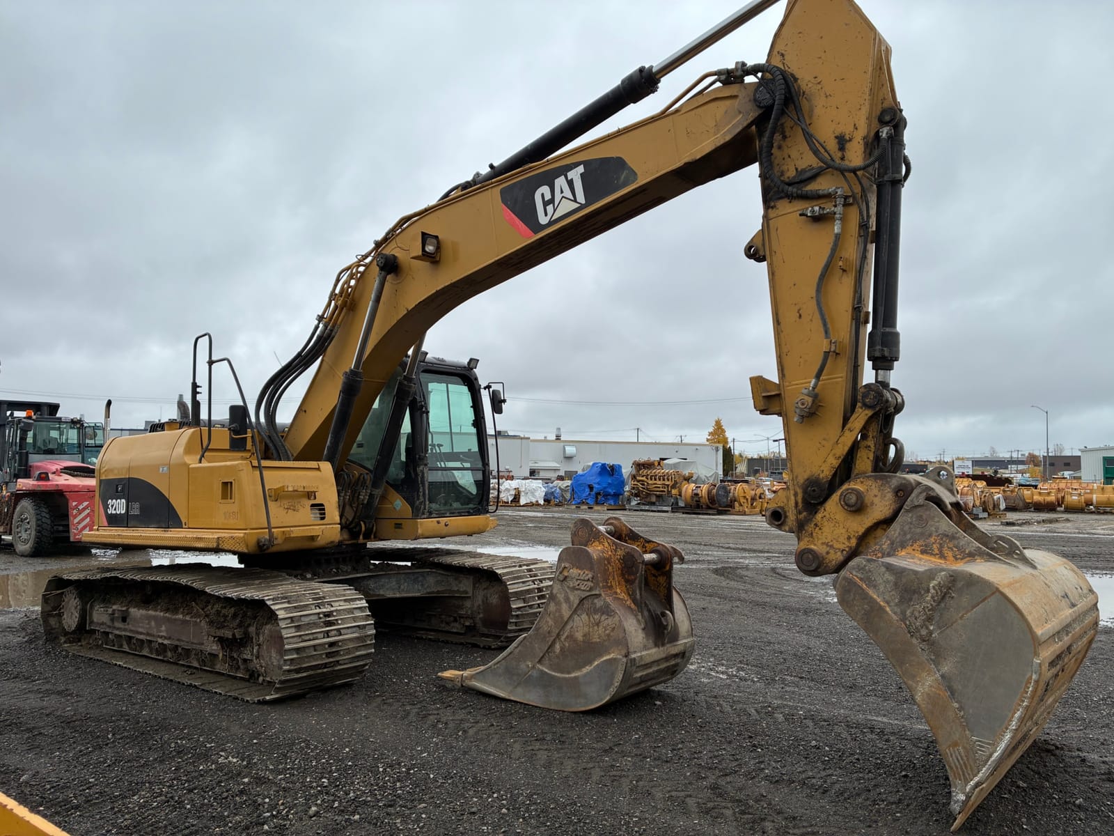 2010 CATERPILLAR 320DLRR
