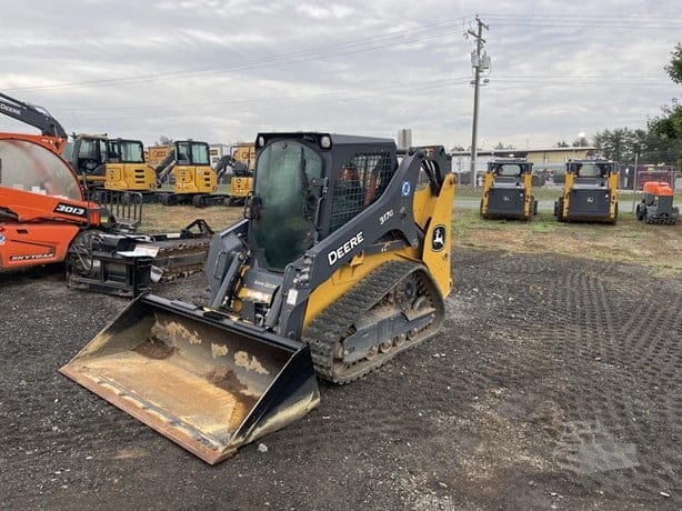 2022 DEERE 317G