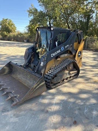 2022 DEERE 317G