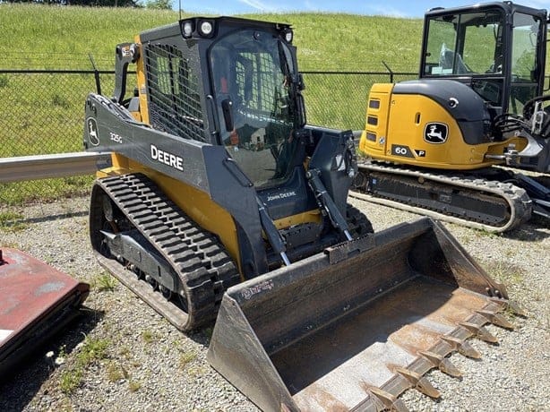 2023 DEERE 325G