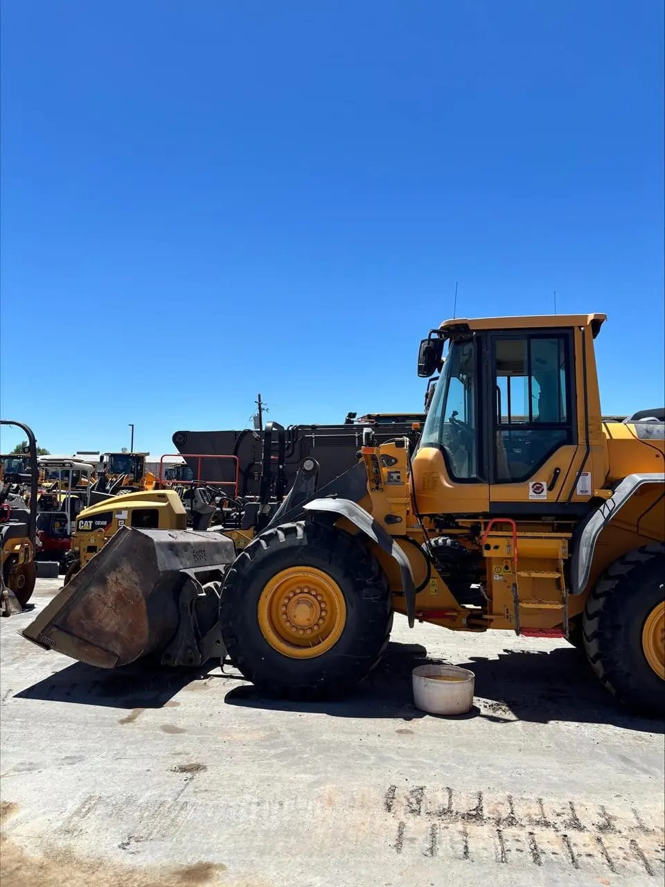 2021 VOLVO L70H