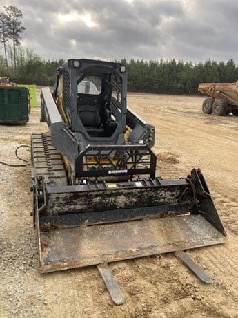 2019 DEERE 331G