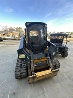 2021 DEERE 333G