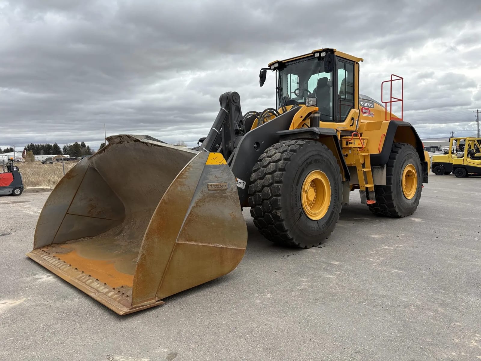 2024 VOLVO L220H