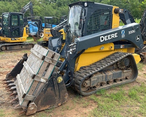 2019 DEERE 333G
