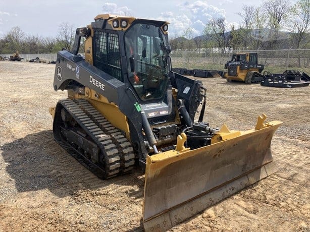 2024 DEERE 333 P-TIER