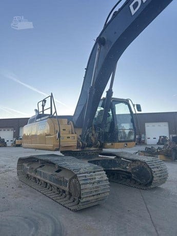 2021 DEERE 350G LC