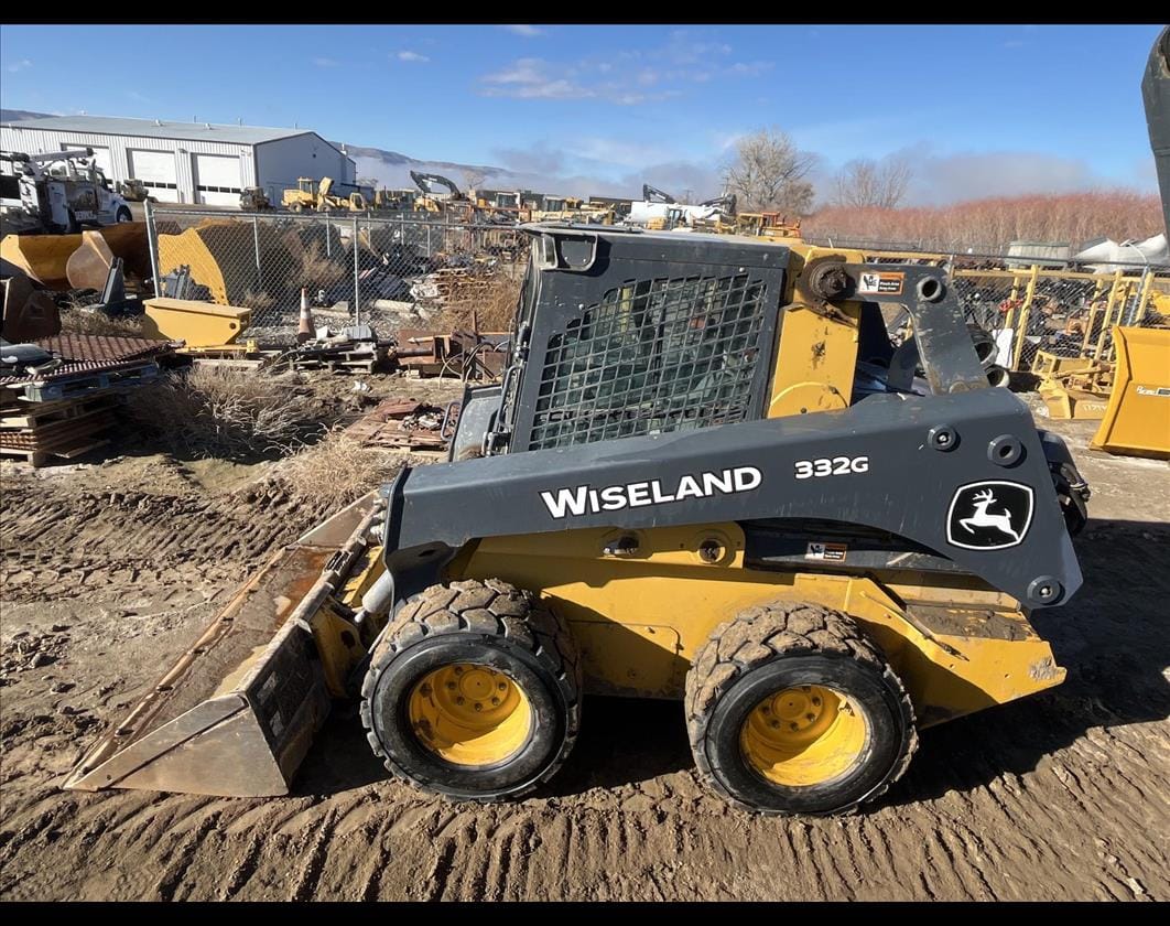 2021 JOHN DEERE 332G