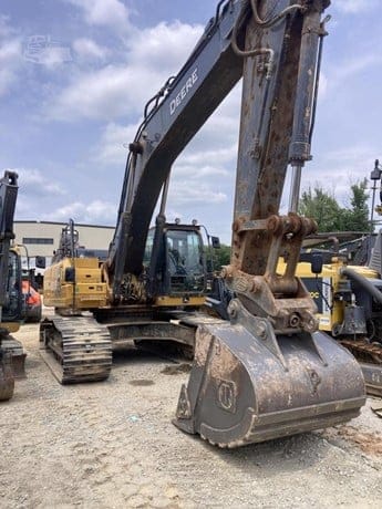 2023 DEERE 350 P-TIER