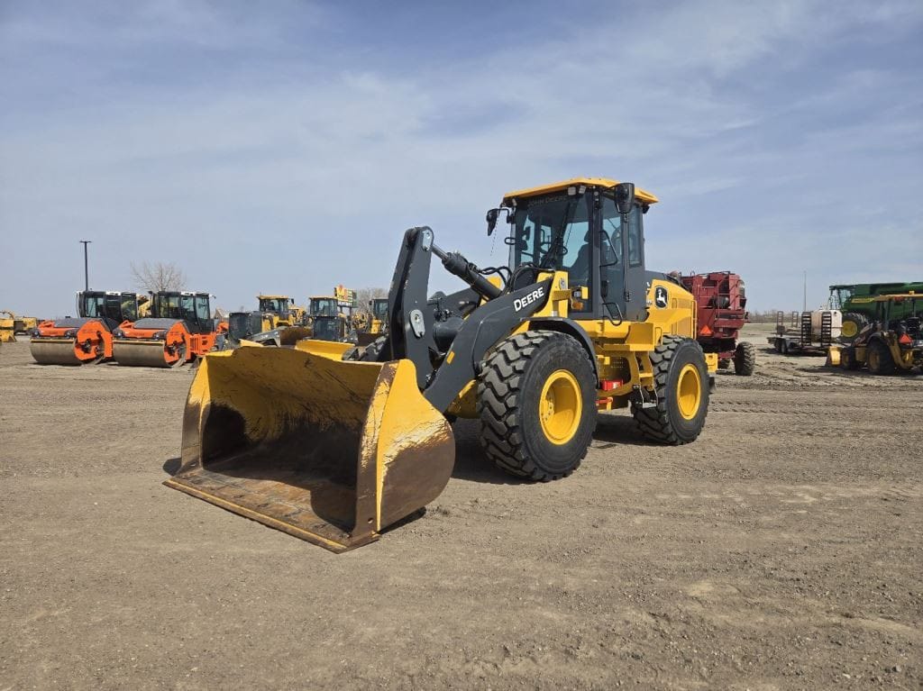 2023 John Deere 544P 4WD Wheel Loader