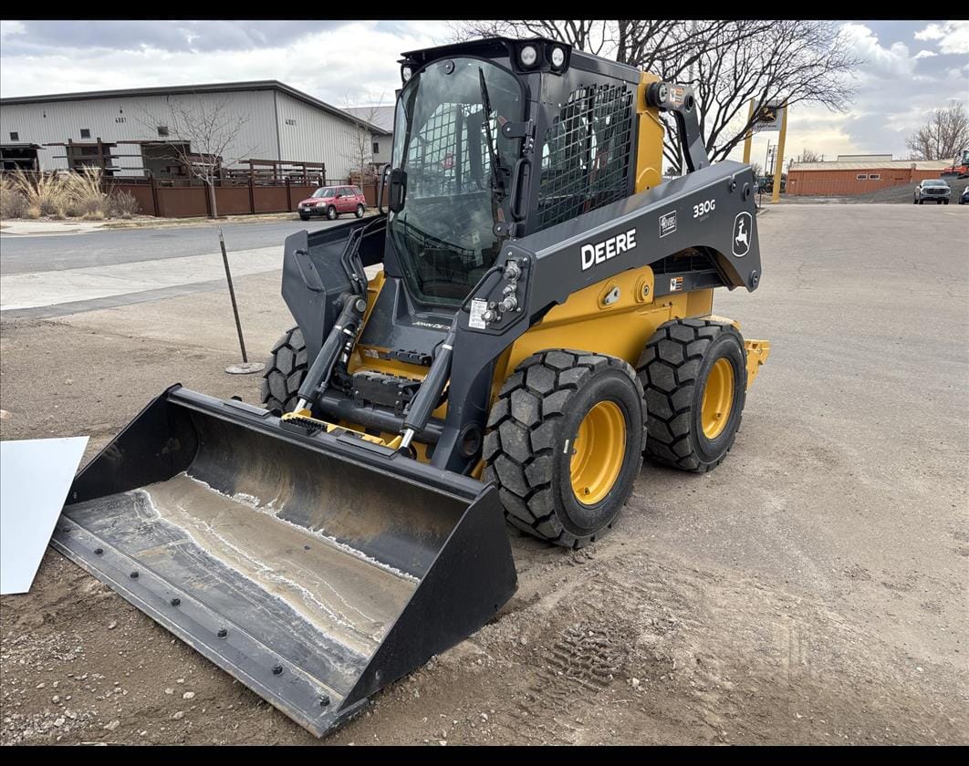 2023 JOHN DEERE 330G