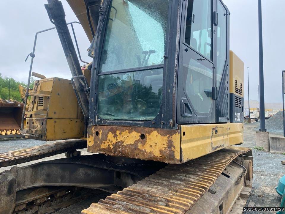 2013 CATERPILLAR 328DLCR