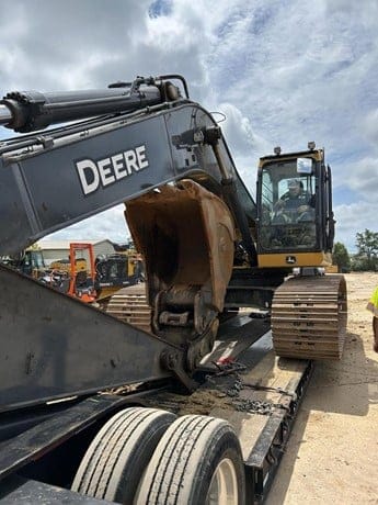 2023 DEERE 350 P-TIER