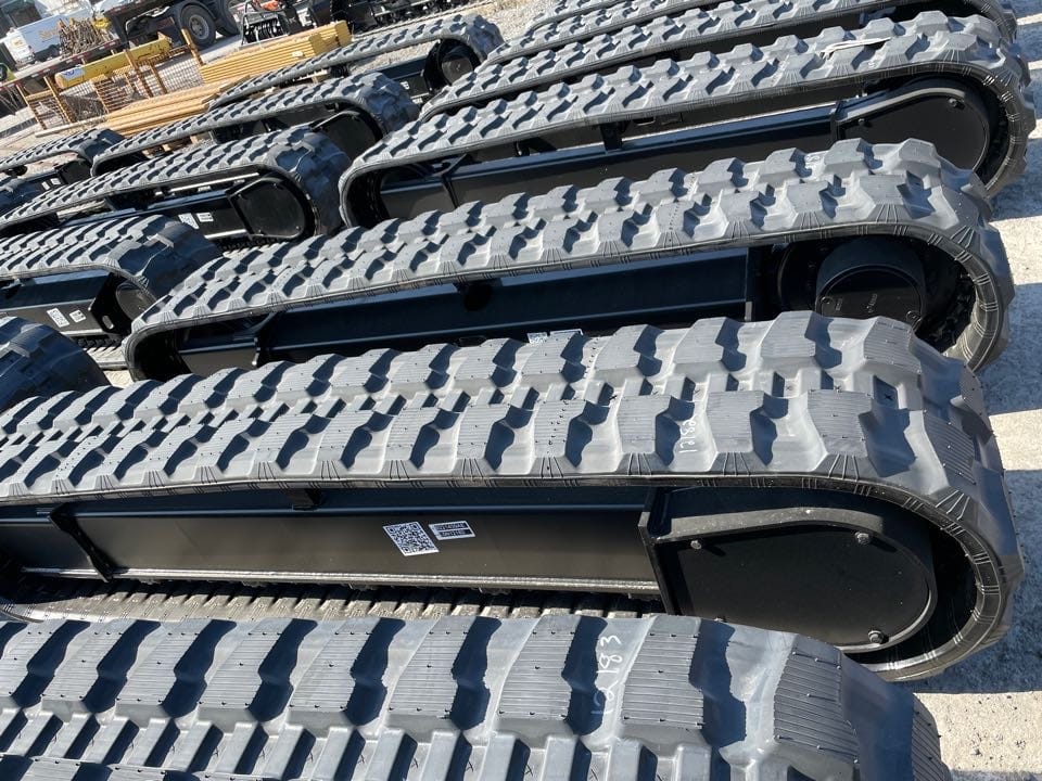 2022 CATERPILLAR 308 TRACK 450MM RUBBER