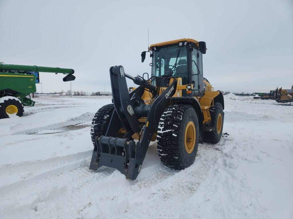 2024 John Deere 524P 4WD Wheel Loader