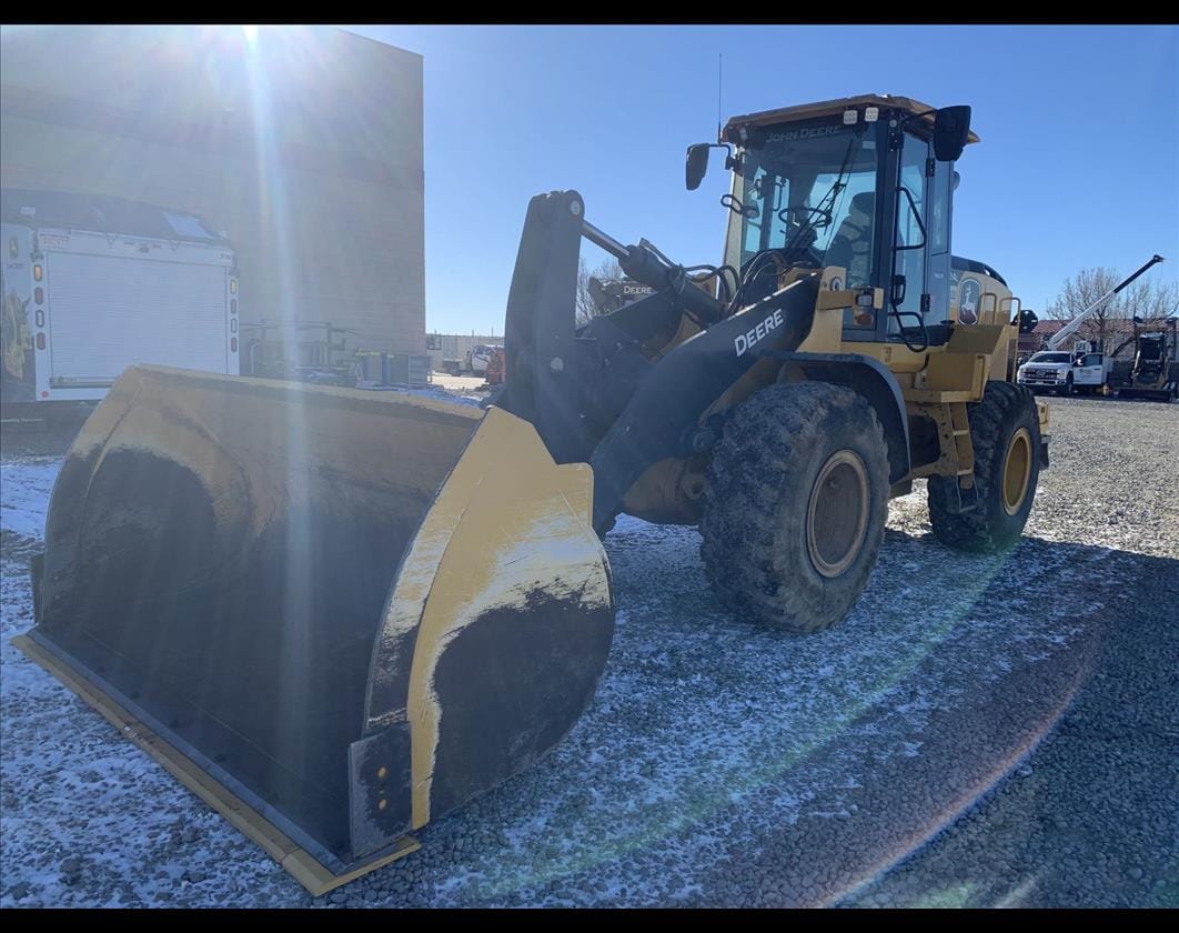 2019 JOHN DEERE 624L