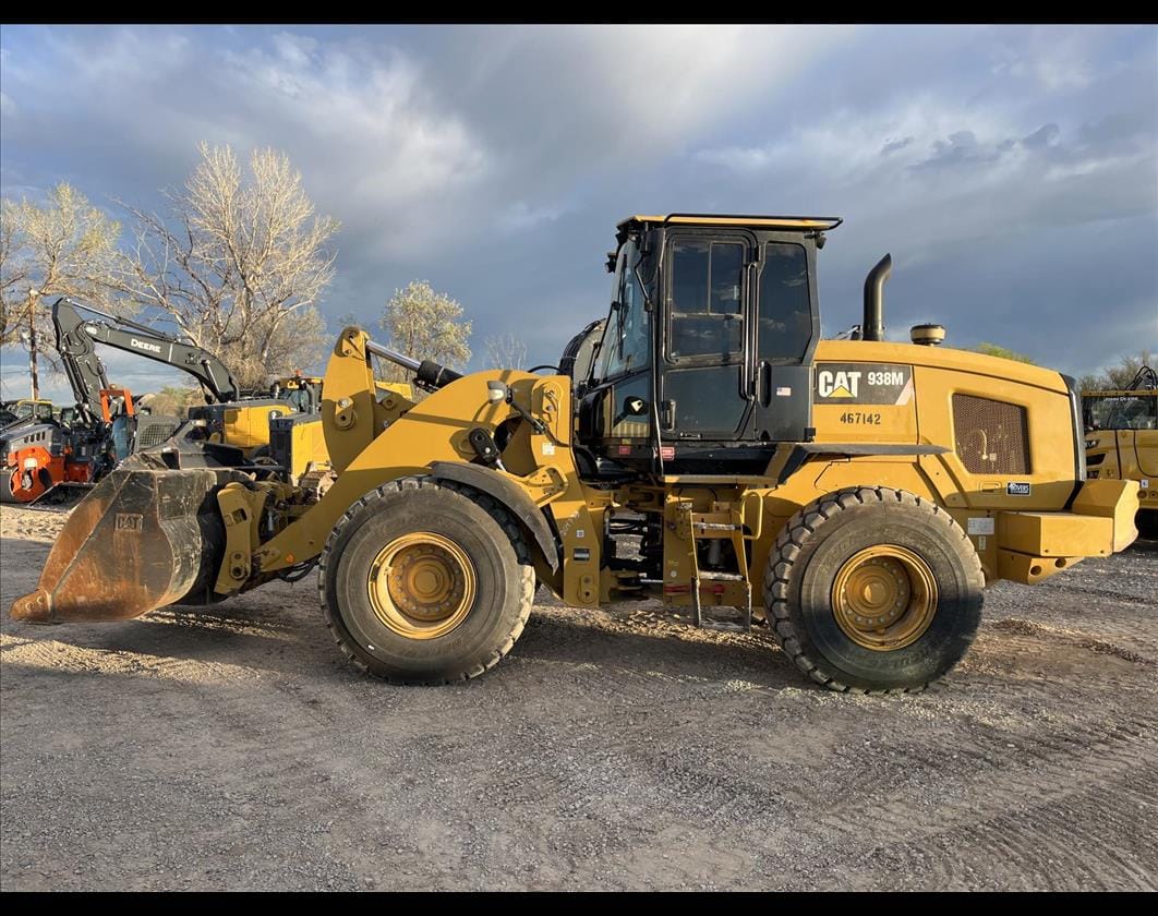 2019 CATERPILLAR 938M