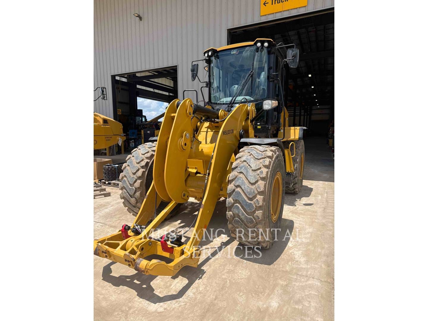 2023 CAT 926
