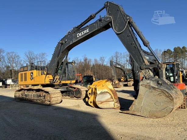 2023 DEERE 470 P-TIER