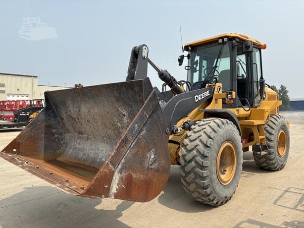 2022 DEERE 524 P-TIER