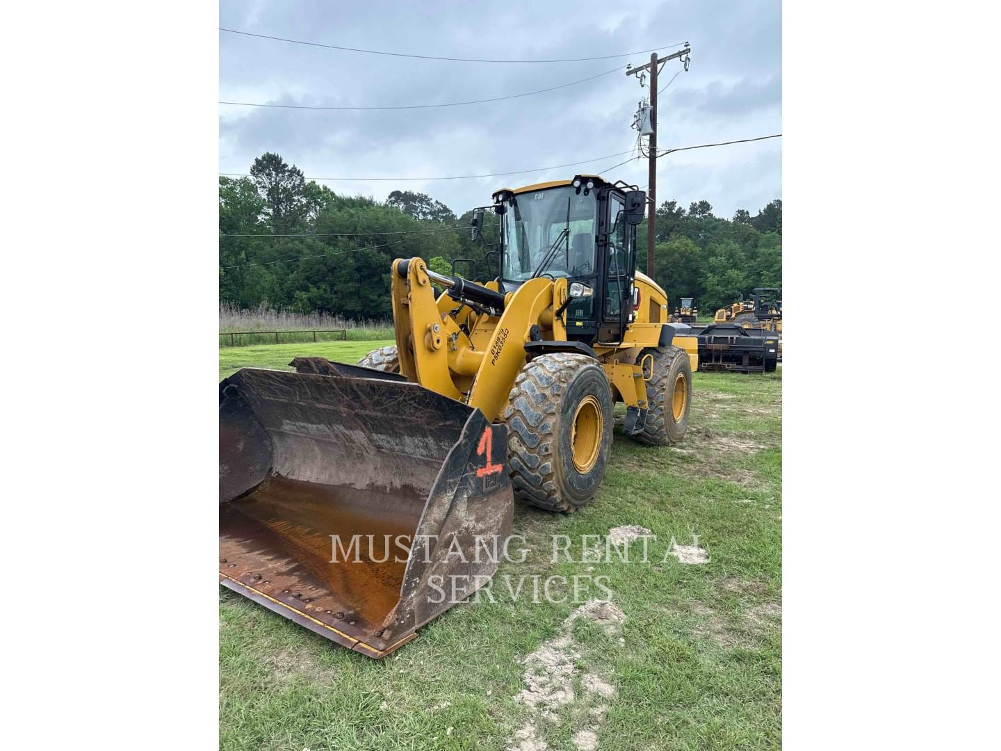 2022 CAT 938M