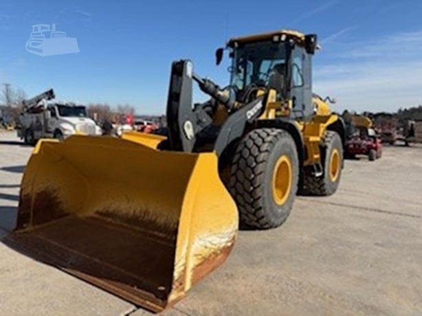 2024 DEERE 544 P-TIER
