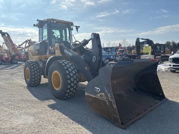 2024 DEERE 624 P-TIER