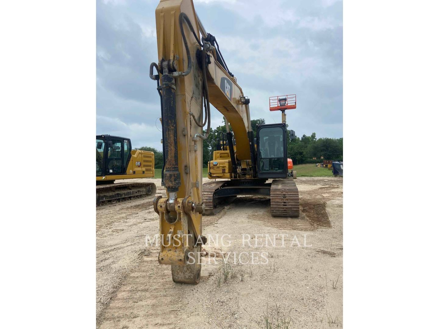 2019 CAT 330FL