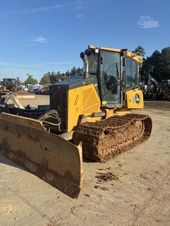 2023 DEERE 650 P-TIER LGP