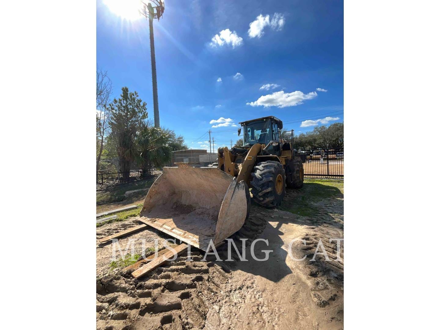 2024 CAT 950-142VQC