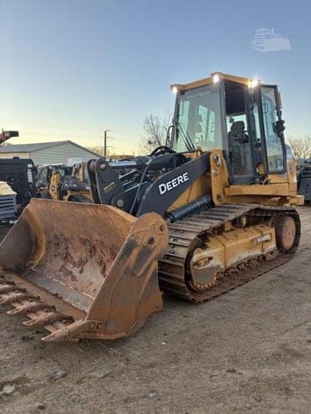 2023 DEERE 655K