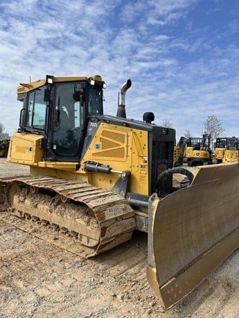 2022 DEERE 700L LGP