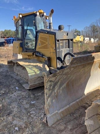 2021 DEERE 700L LGP