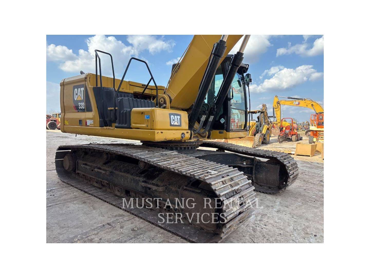 2019 CAT 33007