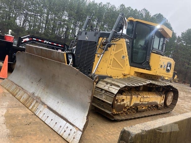 2023 DEERE 850L WLT
