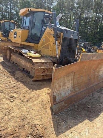 2022 DEERE 850L WLT