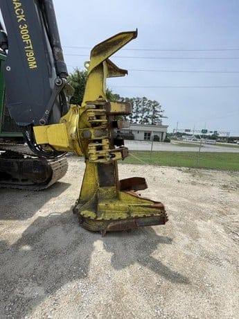 2021 DEERE 853M