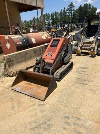 2012 DITCH WITCH SK650