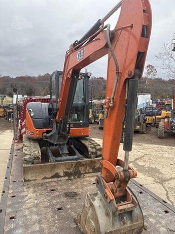 2023 HITACHI ZX50U