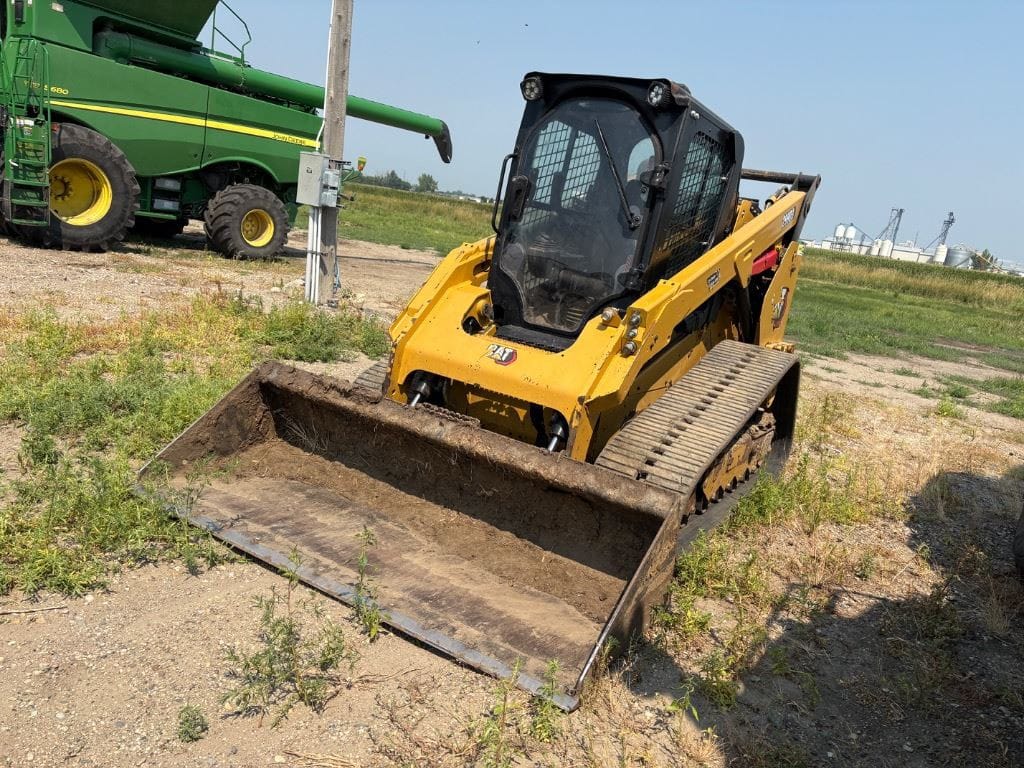 2023 Cat 299D3 Compact Track Loader