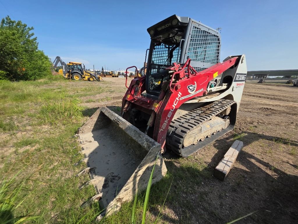 2023 Takeuchi TL12R2 Compact Track Loader