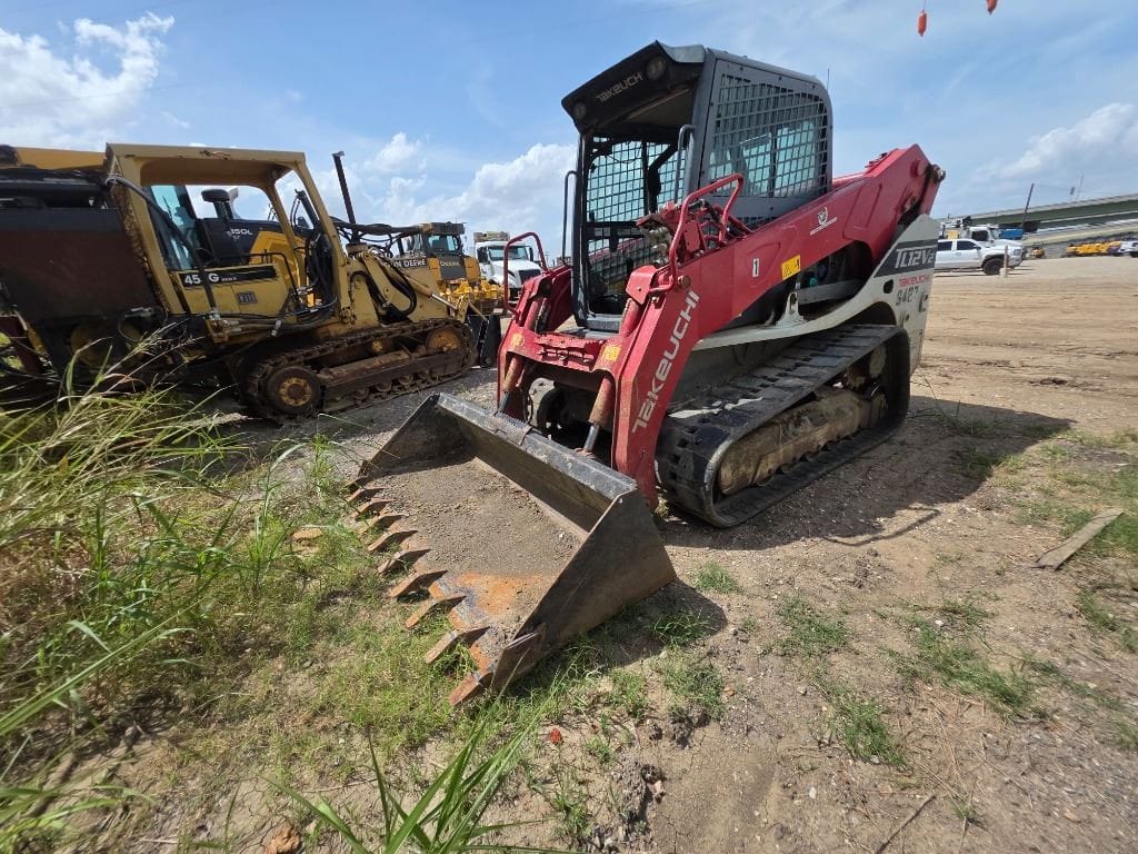 2023 Takeuchi TL12V-2 Compact Track Loader
