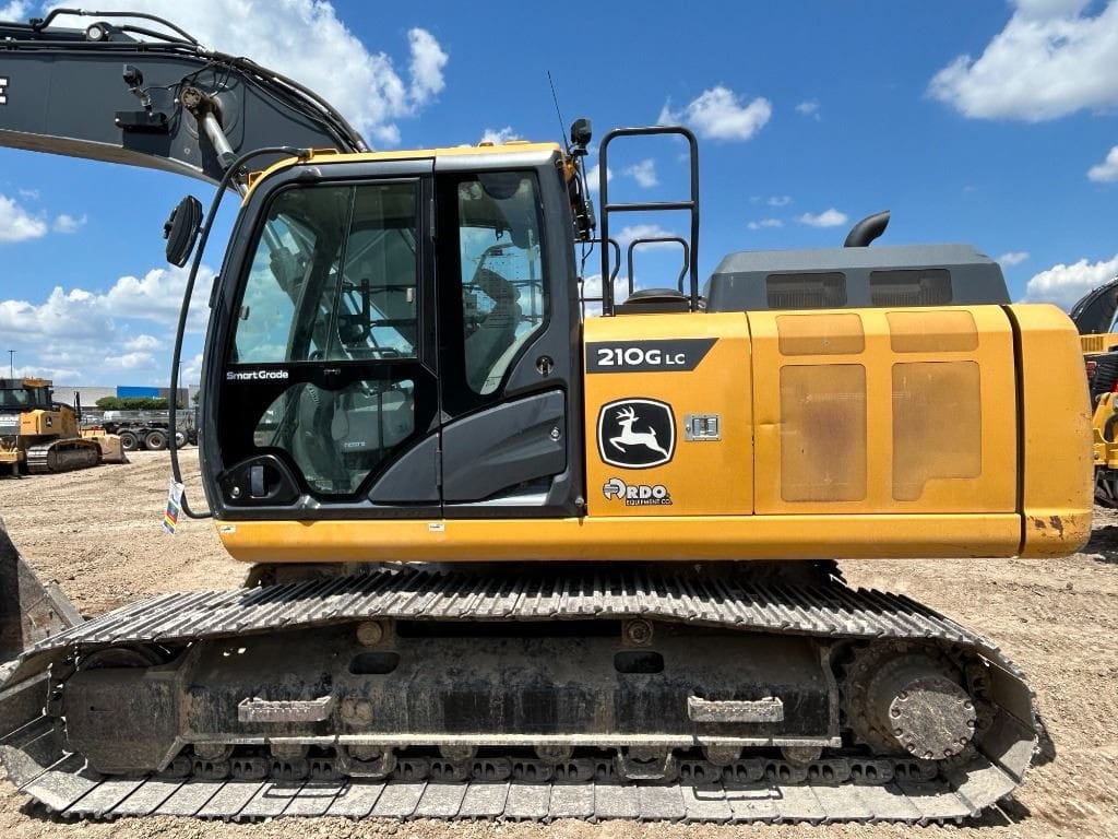 2021 John Deere 210GLC Excavator