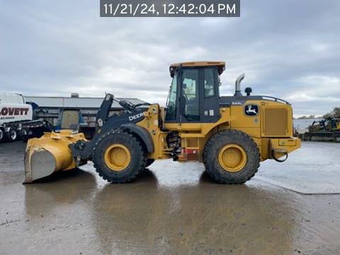 2019 JOHN DEERE 544L