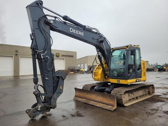 2023 JOHN DEERE 135P
